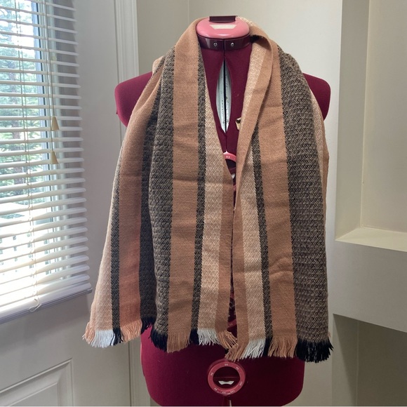 100% Superfine unisex acrylic tan/black and white stripe scarf. Used - Picture 2 of 8